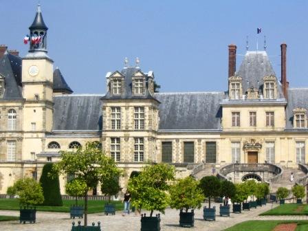fontainebleau_chateau_1 Fontainebleau castle