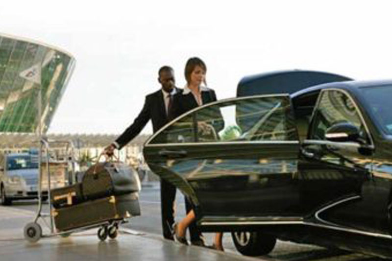 Paris airport transfers