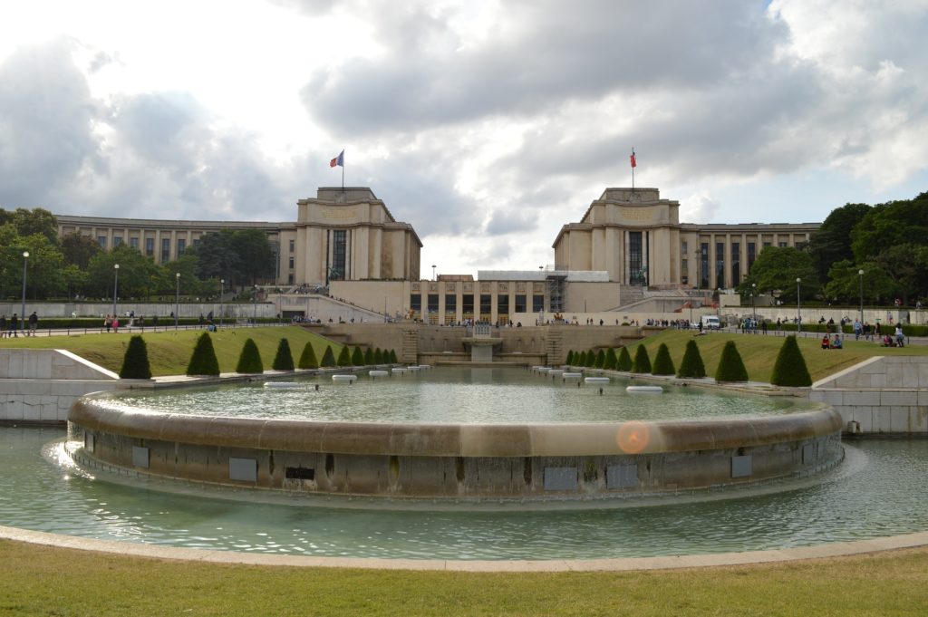 France Tours - Champagne Reims, Loire Valley Castles, Mont .